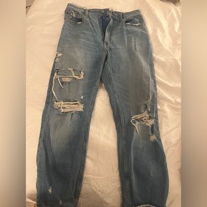 Abercrombie Mid-rise straight ripped jeans
